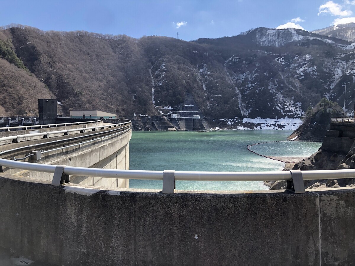 湯田ダム～道の駅錦秋湖～ほっとゆだ駅に行ってきました